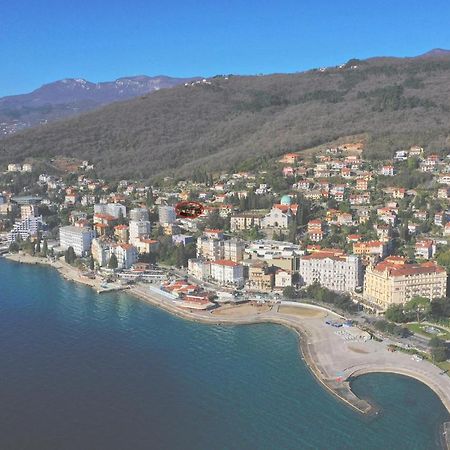 Apartamento Elvira Opatija Exterior foto